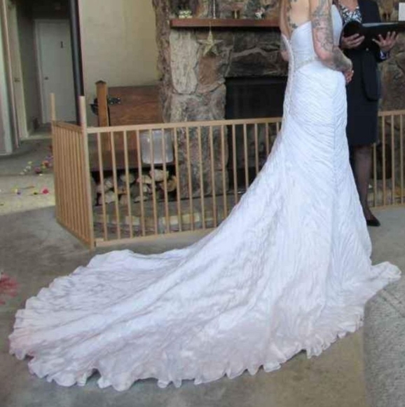 Maggie Sottero size 10 haute couture wedding dress like new corset back - Picture 2 of 7